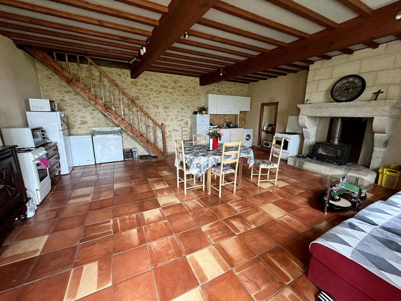 Maison - 548 m² - 12 pièces