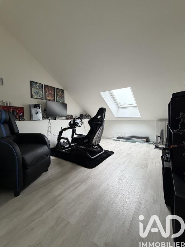 Maison - 98 m² - 4 pièces