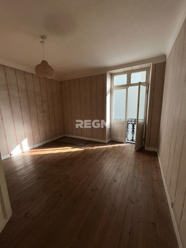 Appartement - 117 m² - 5 pièces