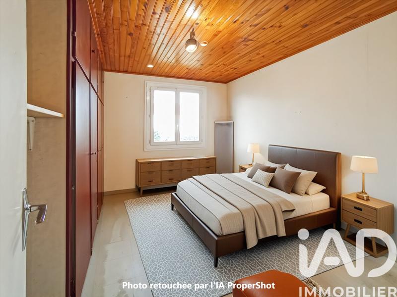 Maison - 90 m² - 4 pièces