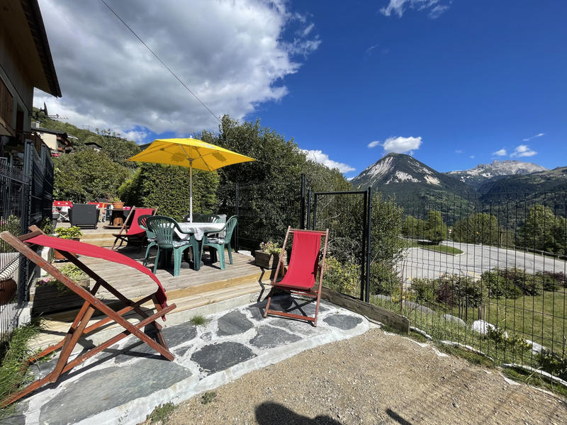 Maison - 210 m² - 7 pièces