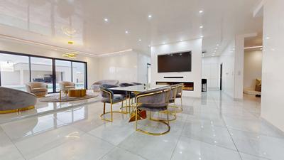 Maison contemporaine - 280 m² - 6 pièces