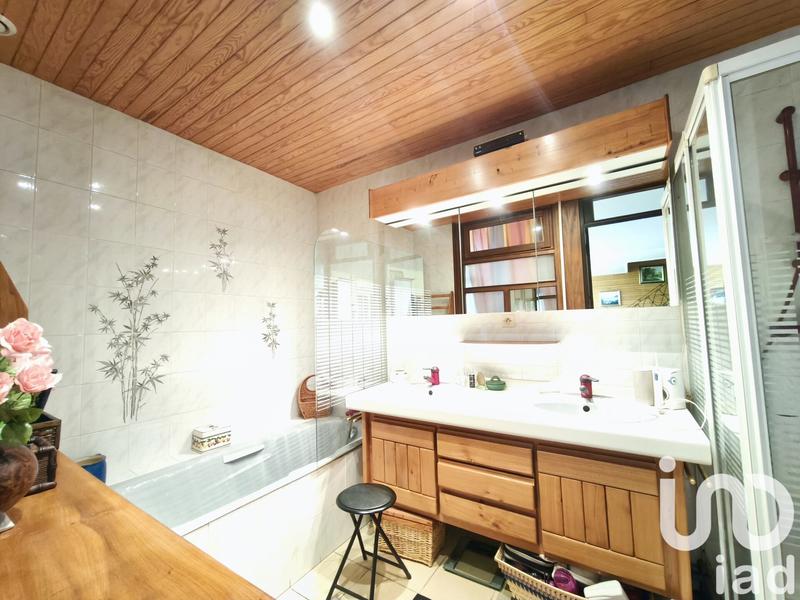 Maison de ville - 270 m² - 11 pièces