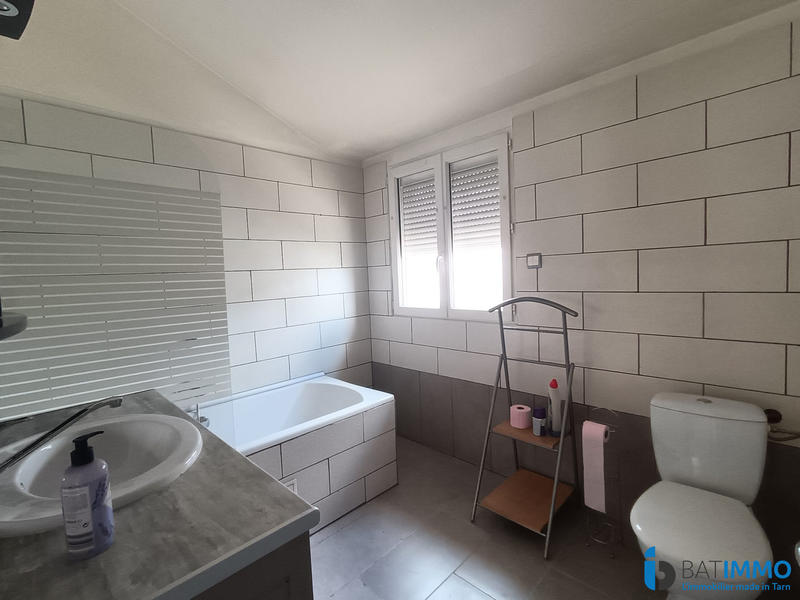 Maison - 97 m² - 4 pièces