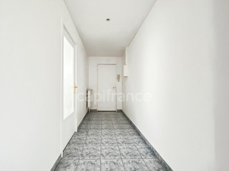 Appartement - 79 m² - 4 pièces