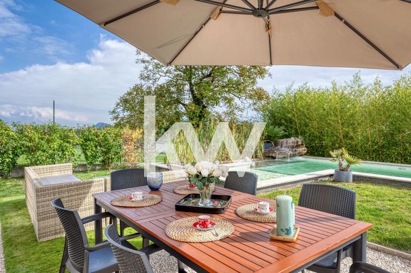 Maison - 117 m² - 5 pièces