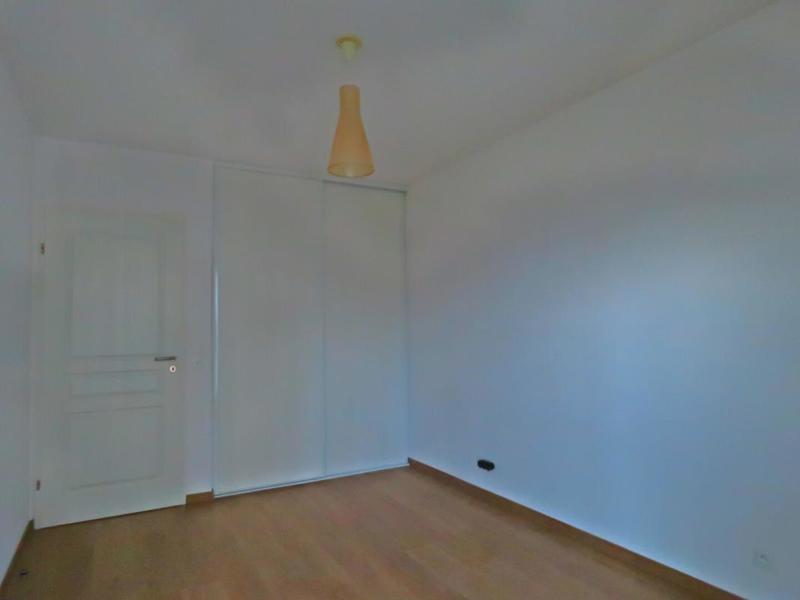Appartement - 95 m² - 5 pièces