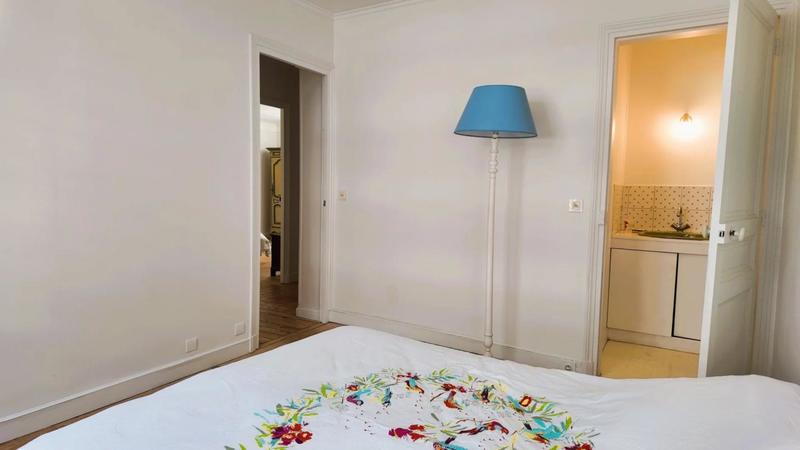 Appartement - 180 m² - 6 pièces