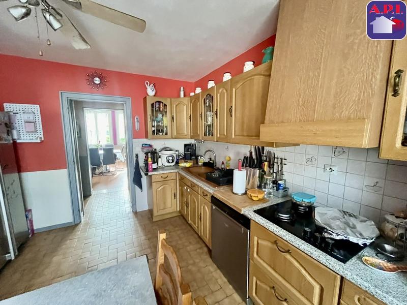 Maison - 171 m² - 8 pièces