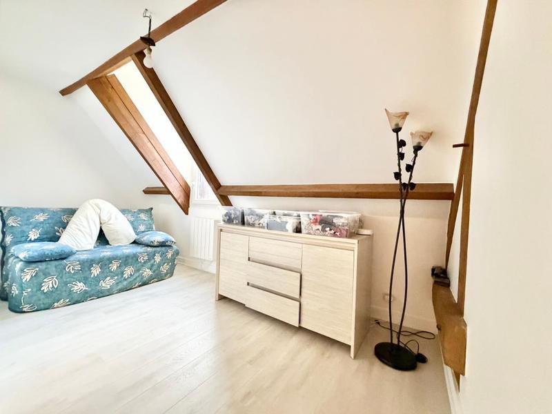 Maison - 144 m² - 7 pièces