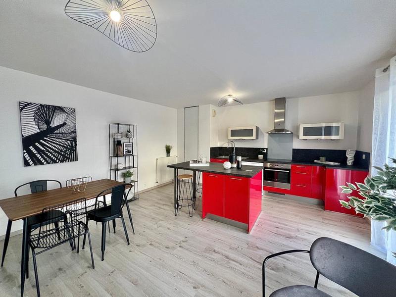 Appartement - 60 m² - 3 pièces