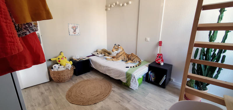 Appartement - 77 m² - 4 pièces