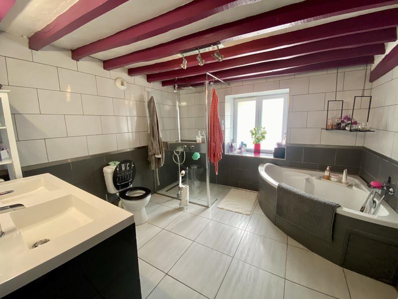 Maison - 113 m² - 5 pièces