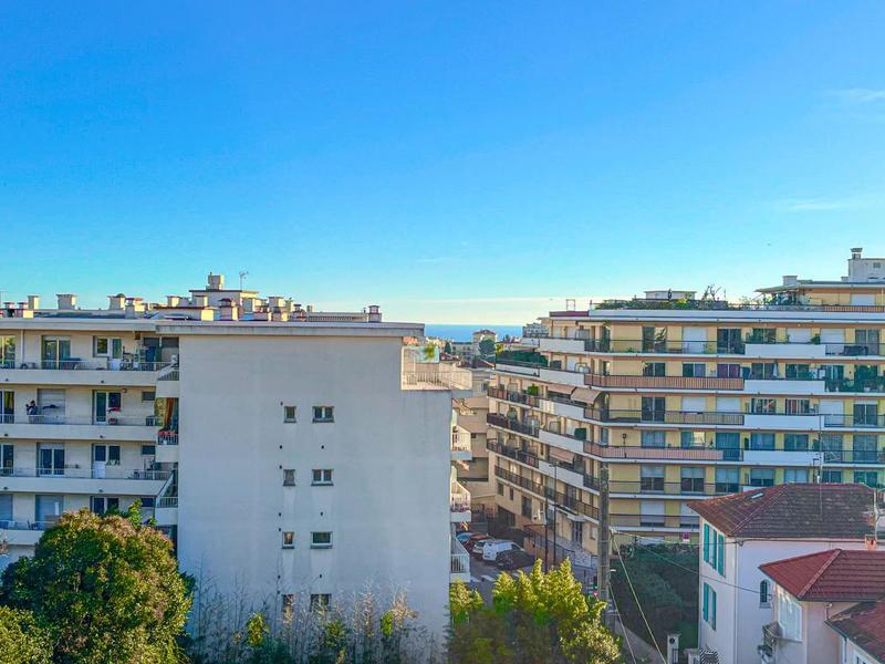 Appartement - 96 m² - 4 pièces