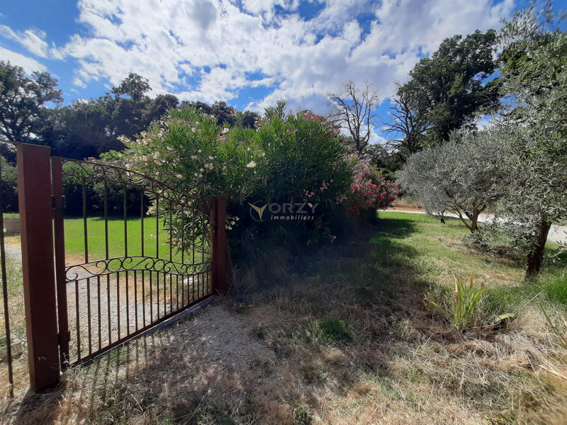 Maison - 492 m² - 12 pièces