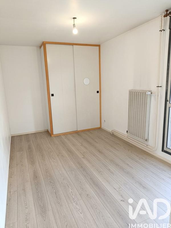 Appartement - 99 m² - 4 pièces
