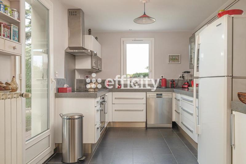 Villa - 115 m² - 6 pièces