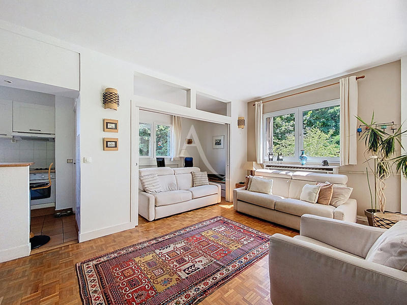 Appartement - 89 m² - 4 pièces