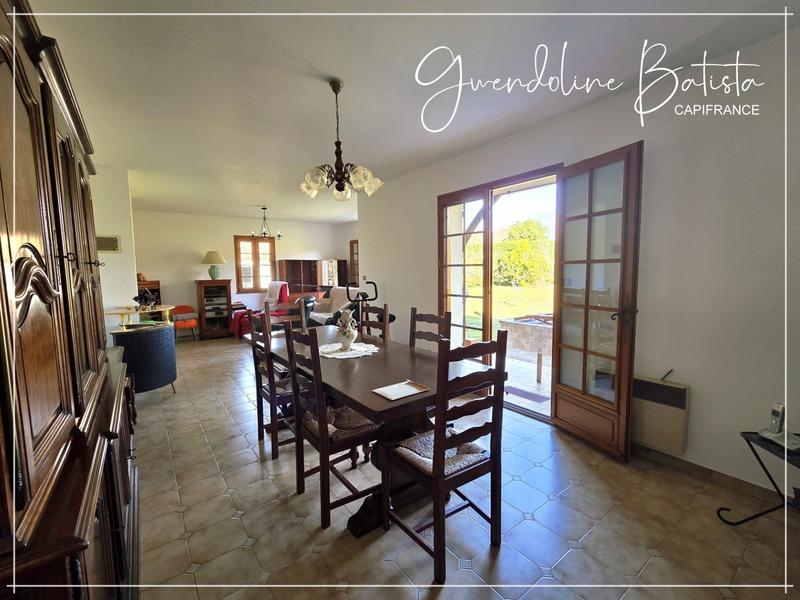 Maison - 121 m² - 6 pièces