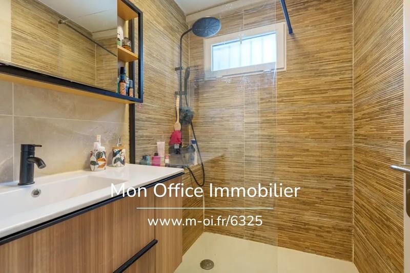 Appartement - 75 m² - 4 pièces