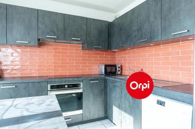 Appartement - 82 m² - 4 pièces