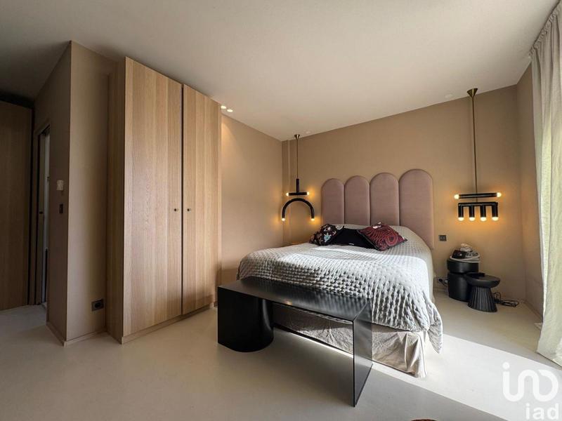 Maison - 180 m² - 6 pièces