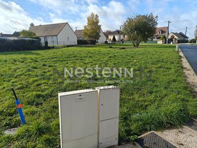 Terrain de lotissements - 692 m²