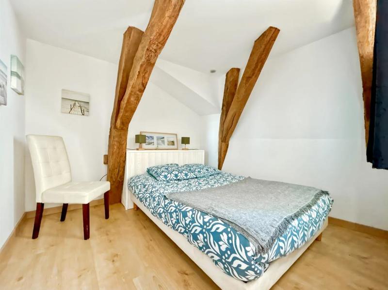 Duplex - 260 m² - 10 pièces