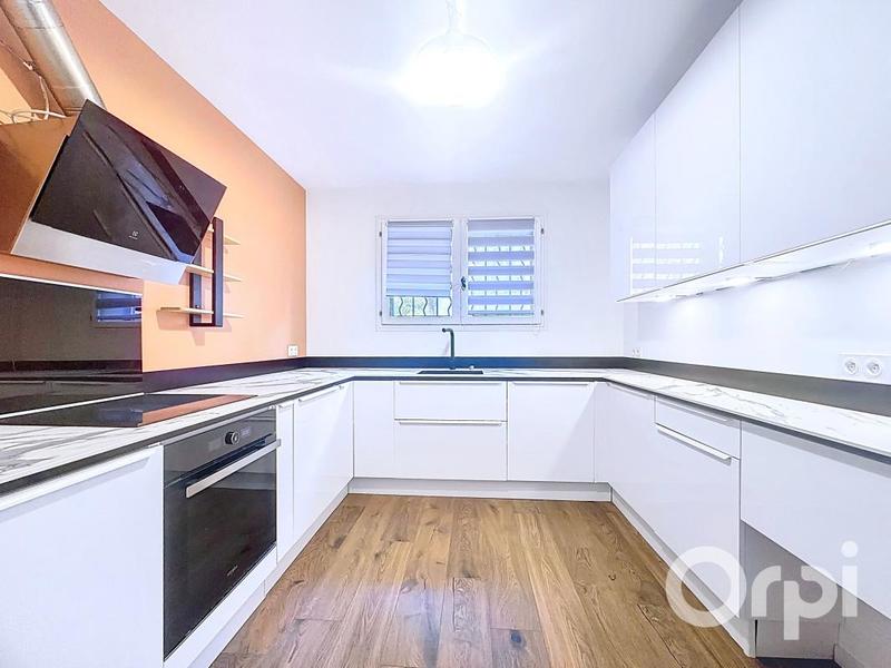 Appartement - 85 m² - 4 pièces