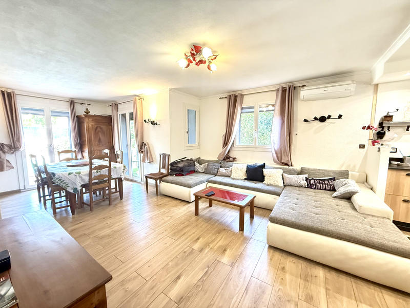 Villa - 180 m² - 7 pièces