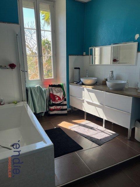 Appartement - 164 m² - 5 pièces