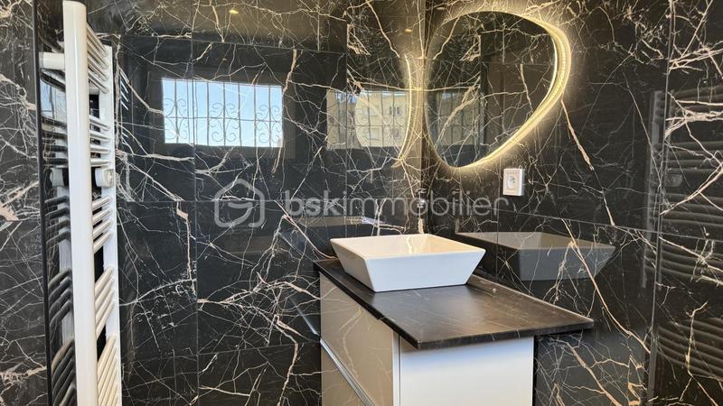 Appartement - 71 m² - 4 pièces