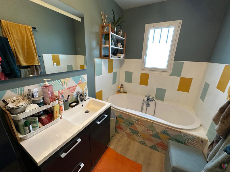 Maison - 100 m² - 4 pièces