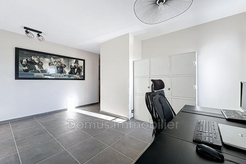 Maison - 152 m² - 6 pièces