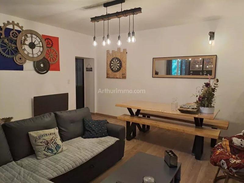 Appartement - 85 m² - 3 pièces