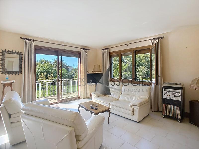 Maison ancienne - 156 m² - 7 pièces