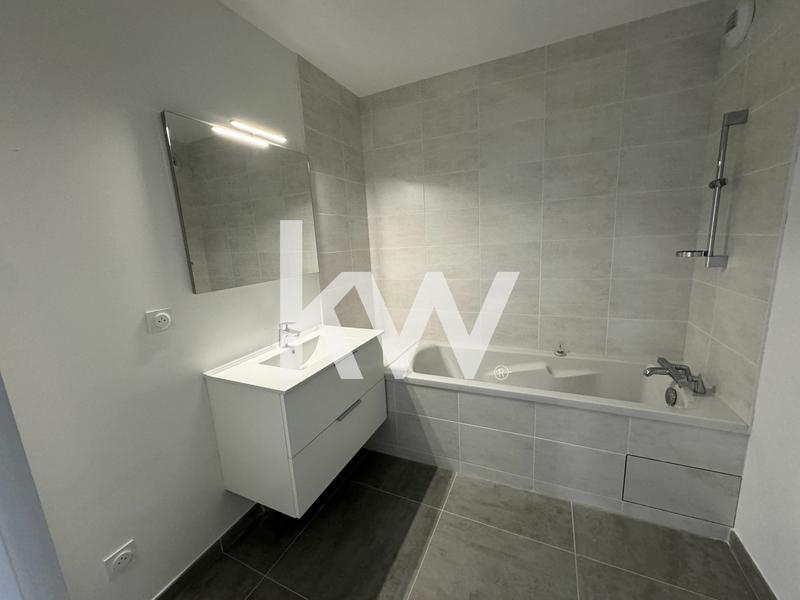 Appartement - 89 m² - 4 pièces