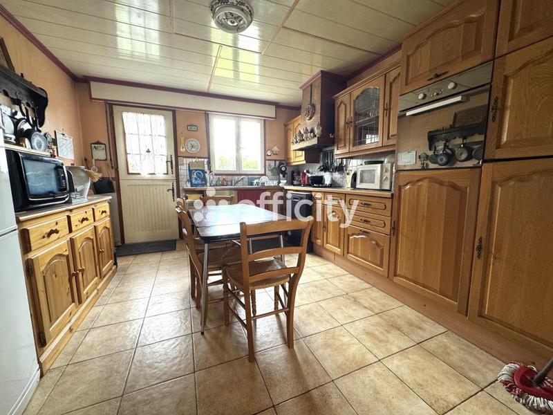 Maison - 138 m² - 4 pièces