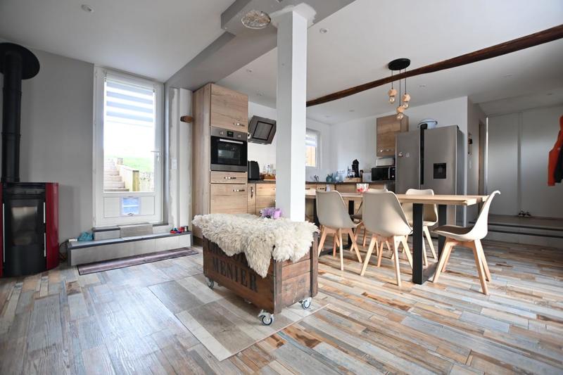 Maison - 100 m² - 4 pièces