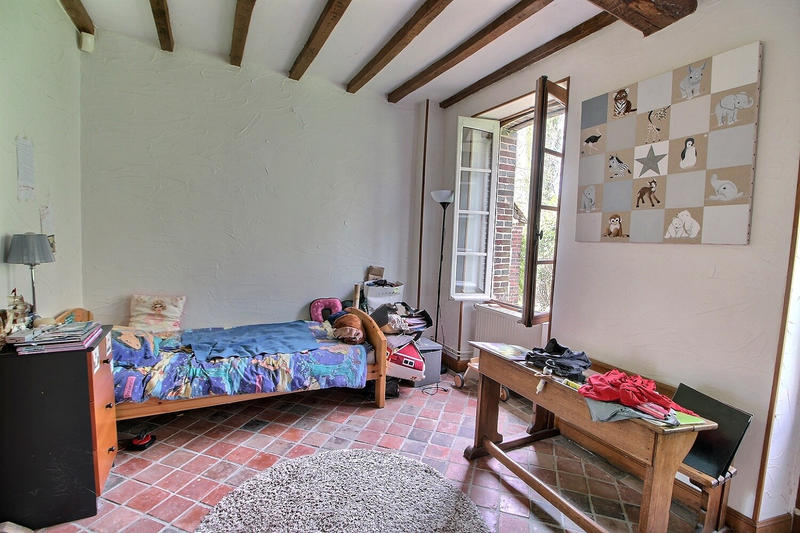 Demeure - 370 m² - 14 pièces