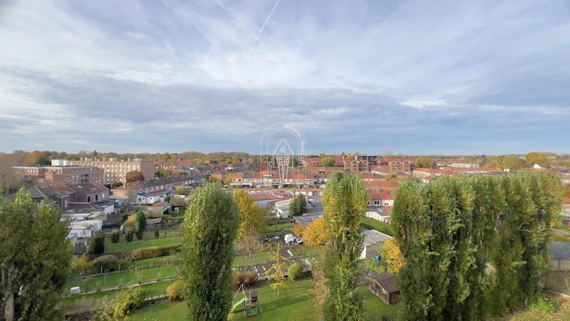 Appartement - 85 m² - 4 pièces