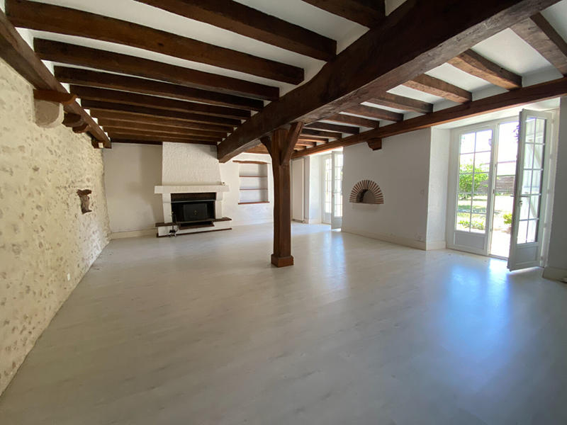 Maison - 186 m² - 8 pièces