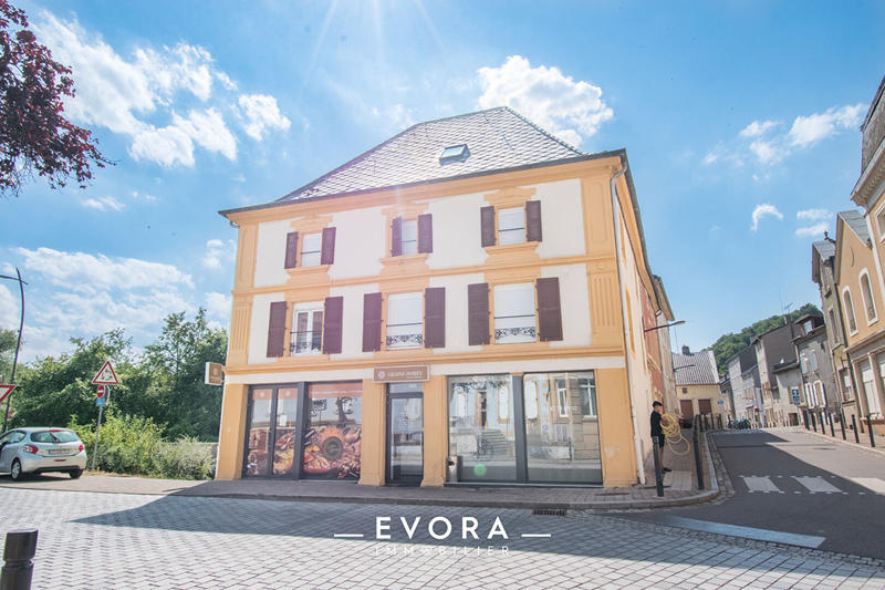 Immeuble - 402 m² - 15 pièces