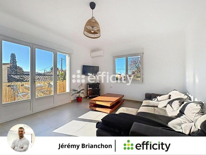 Pavillon - 160 m² - 6 pièces