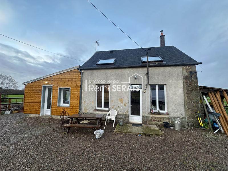 Maison - 90 m² - 3 pièces