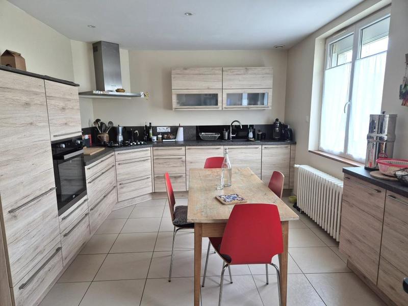 Maison en pierre - 120 m² - 5 pièces