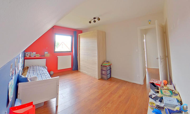 Maison - 206 m² - 6 pièces