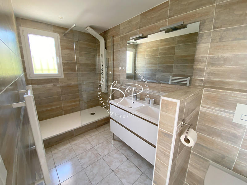 Maison - 173 m² - 7 pièces