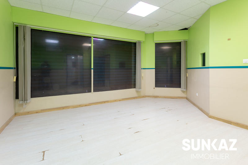 Local d'activités - 200 m²