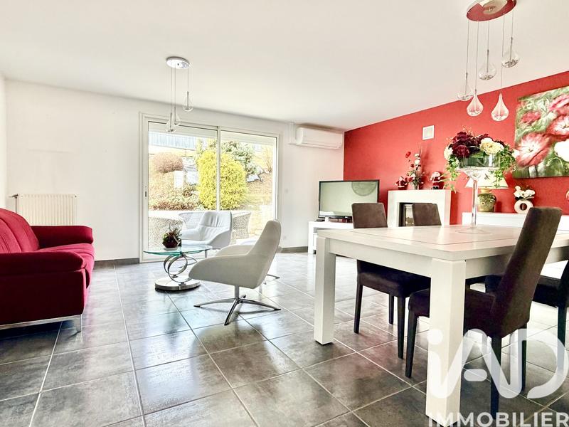 Maison - 101 m² - 5 pièces